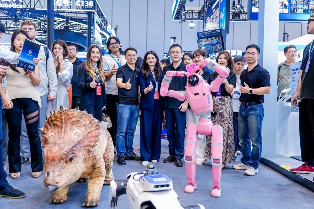 On the DOBOT stand: the Sinoceratops dinosaur robot